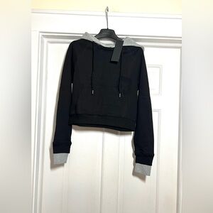 Mono B Black and Gray Cropped Sweater hoodie Small NWT